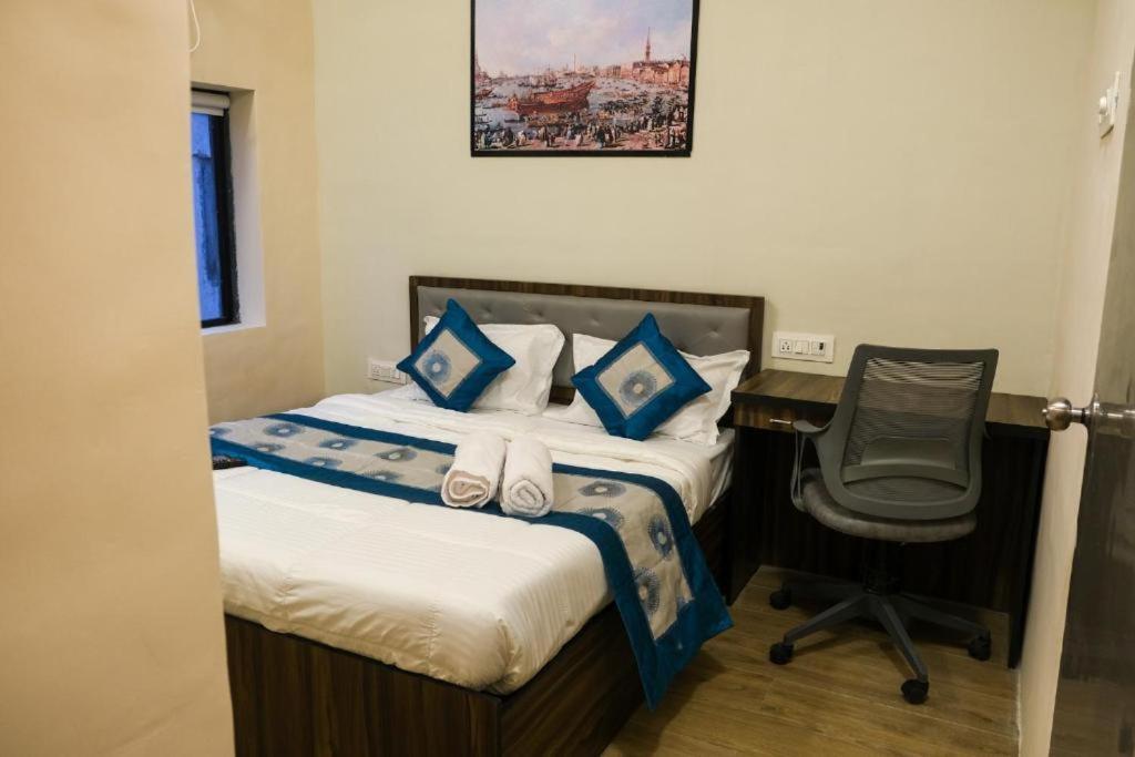 Hotel Vrc มุมไบ ภายนอก รูปภาพ
